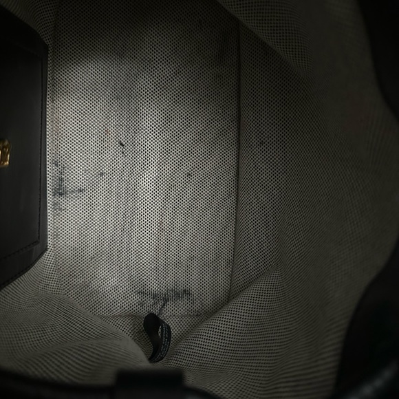 DONNA KARAN LAWRENCE BUCKET BAG BLACK W/GOLD HANDLE - Picture 10 of 13